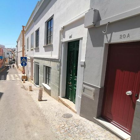 A41 - Olive Tree Street 1 Bed Flat Appartamento Lagos Esterno foto